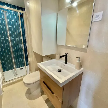 Deux Pieces Port Vauban - Vieil Apartment Antibes